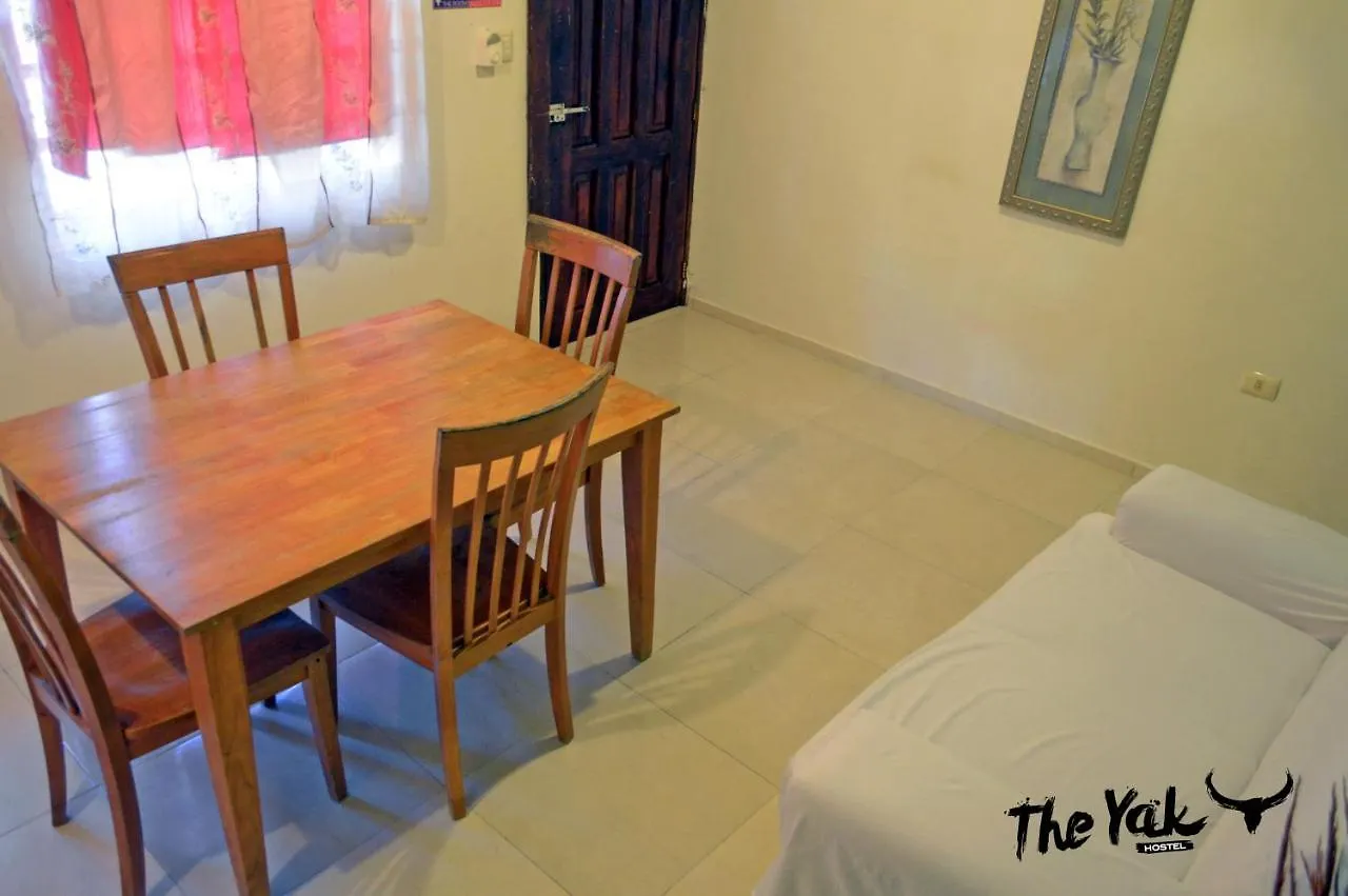 The Yak Hostel Playa del Carmen