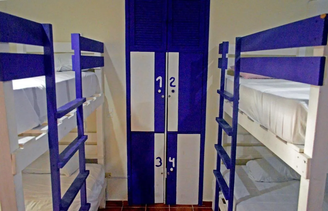 The Yak Hostel Playa del Carmen México